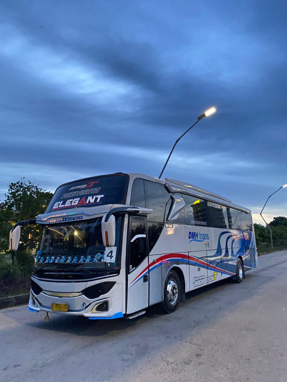 BigBus_50s